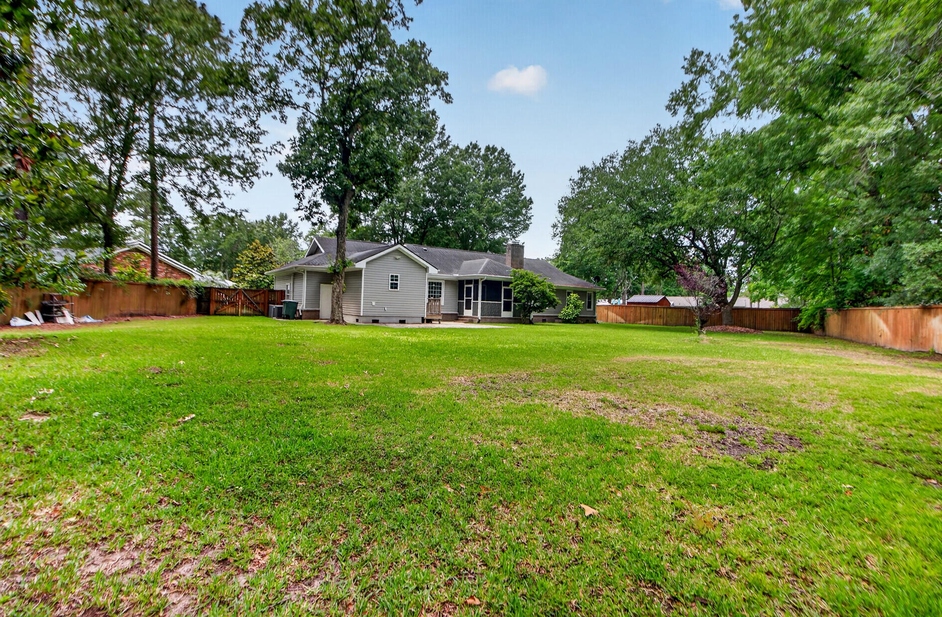 19 Milano Court Hanahan, SC 29410 - Photo 41 of 46