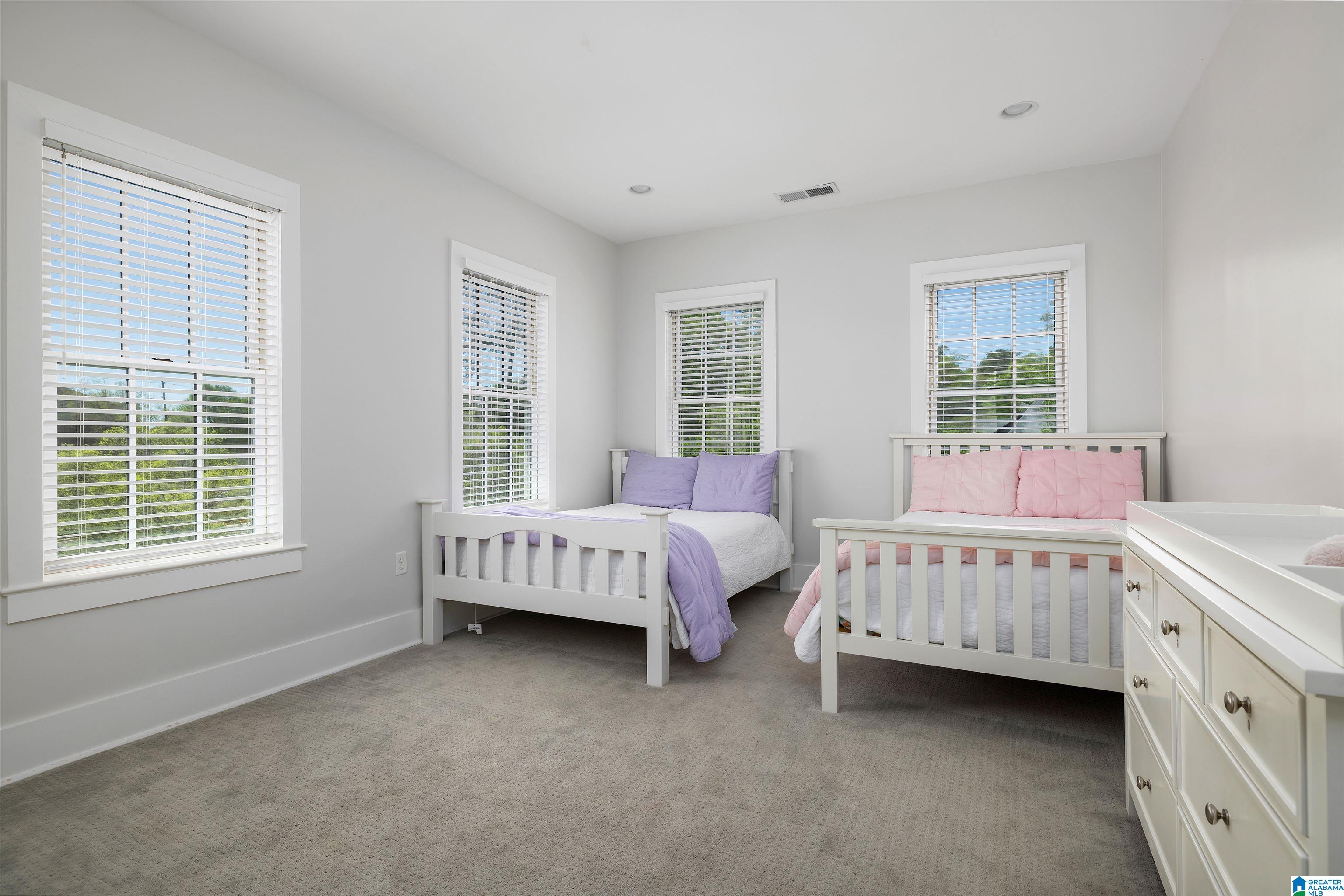 1106 Irving Road Birmingham, AL 35209 - Photo 41 of 52