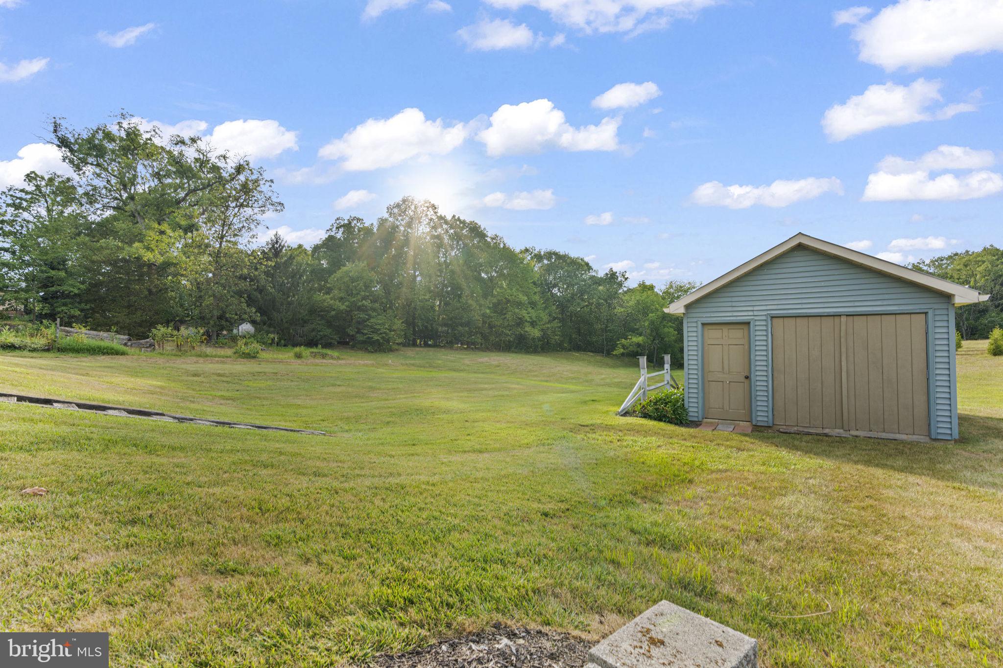 140 Green Ridge Road Carlisle, PA 17015 - Photo 32 of 36