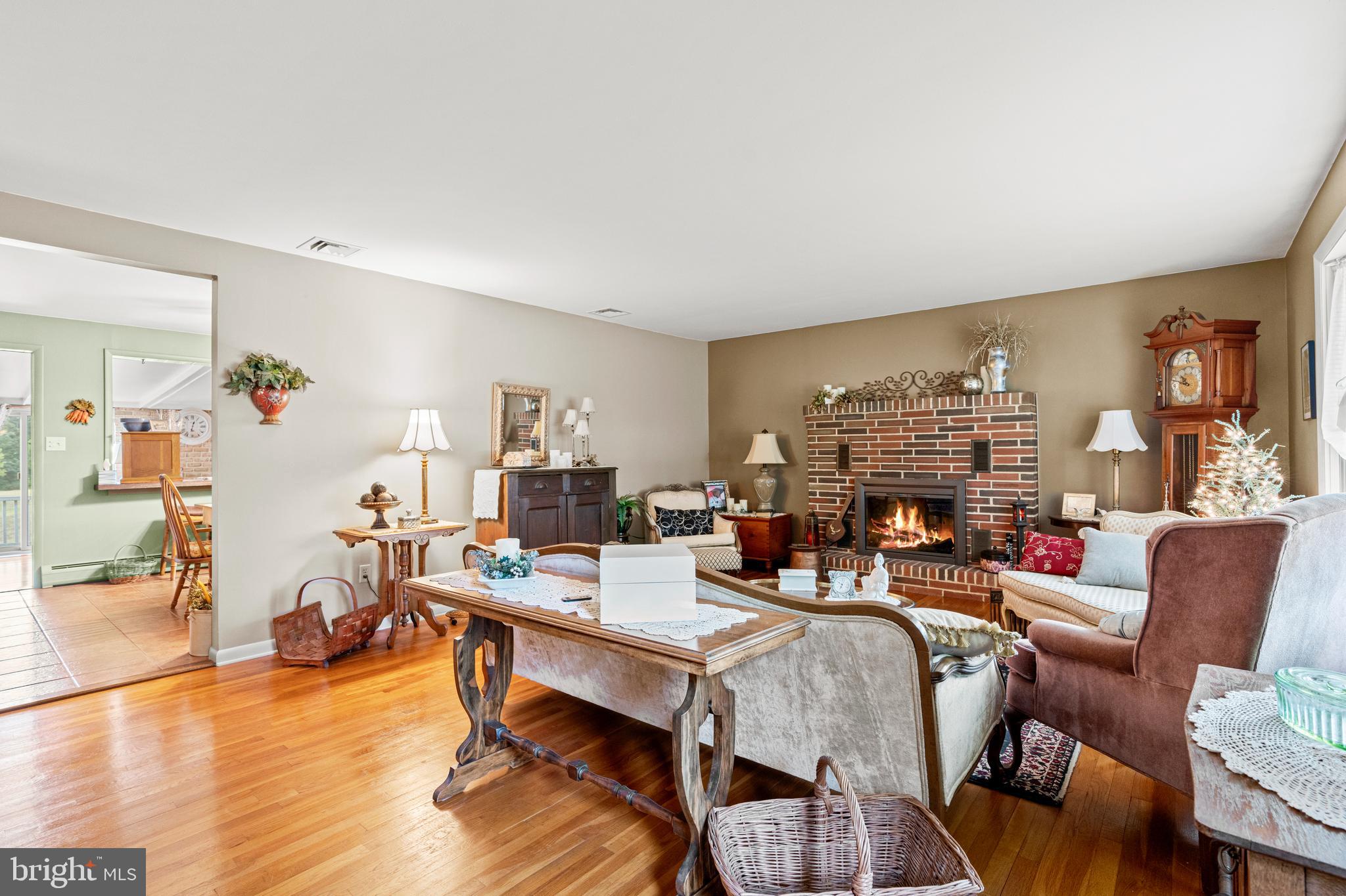 140 Green Ridge Road Carlisle, PA 17015 - Photo 7 of 36