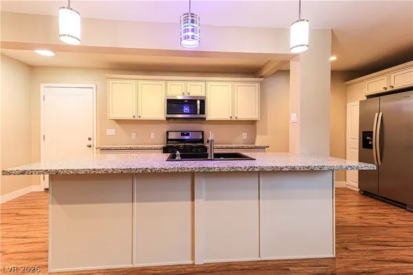 $2,465 | 2100 Santa Ynez Drive, Las Vegas, NV 89104