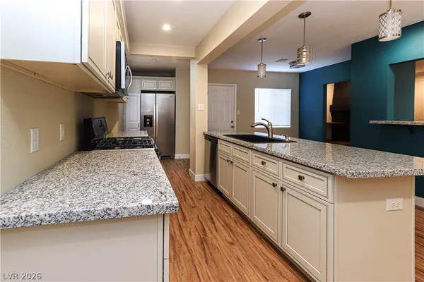 $2,465 | 2100 Santa Ynez Drive, Las Vegas, NV 89104