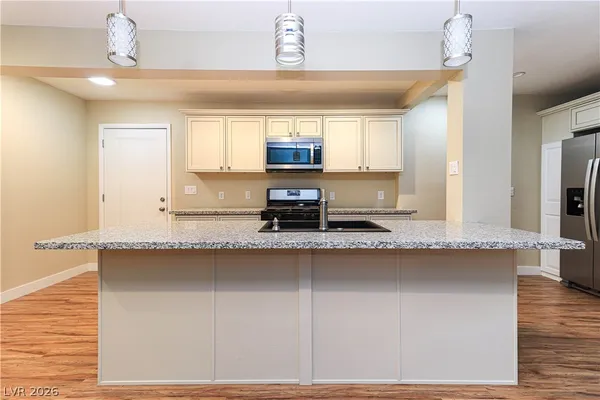 $2,465 | 2100 Santa Ynez Drive, Las Vegas, NV 89104