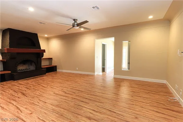 $2,465 | 2100 Santa Ynez Drive, Las Vegas, NV 89104
