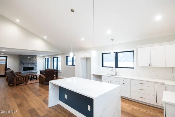 $1,249,000 | 1 Kurosaka Lane, Unit A, Lake George, NY 12845