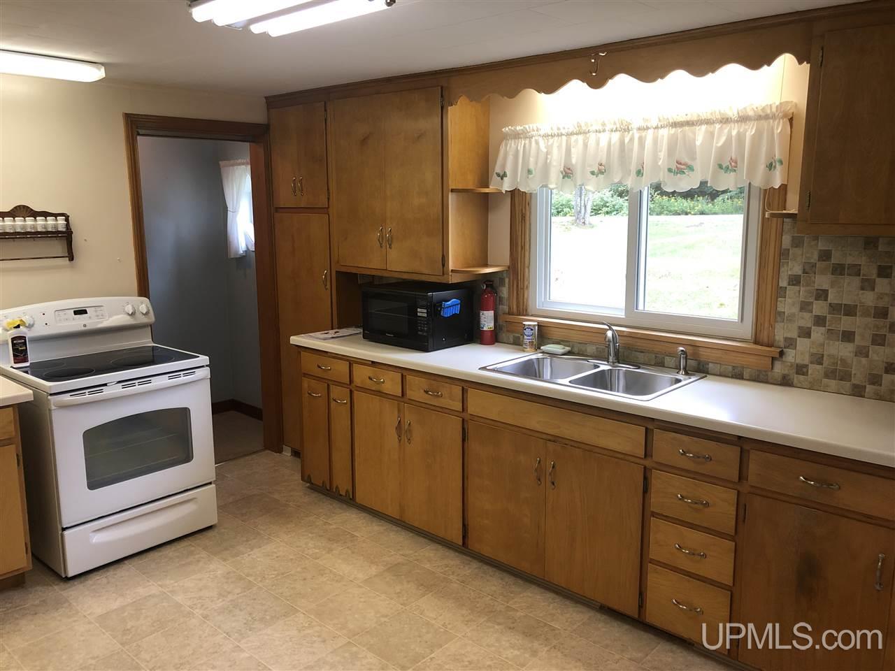 660 County Road PDJ Ishpeming, MI 49849 - Photo 3 of 30