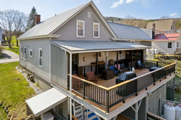 $527,000 | 88 Happy Valley Road, Woodstock, VT 05091