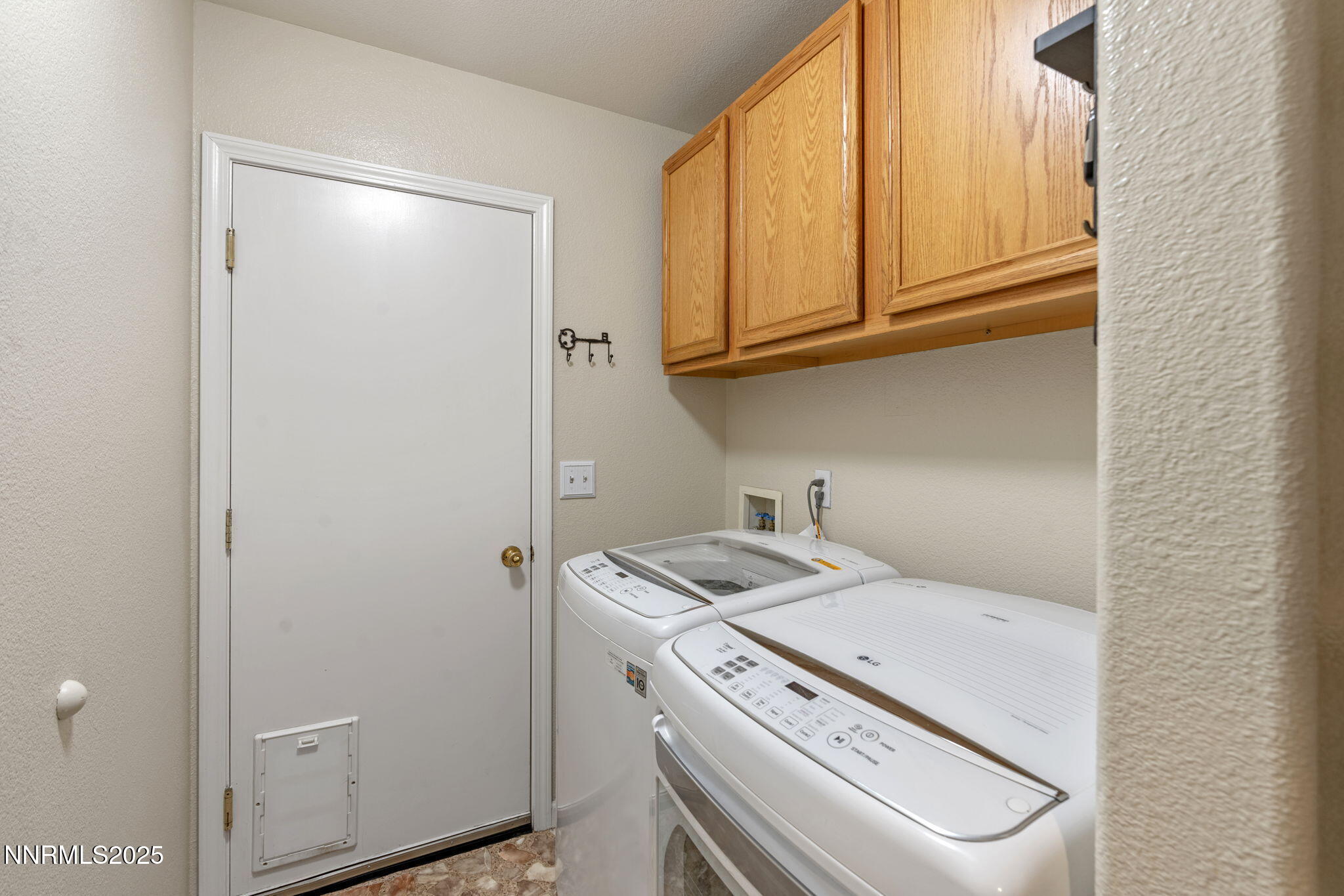 18255 Silverleaf Court Reno, NV 89508 - Photo 29 of 42 28-web-or-mls-DSC06428