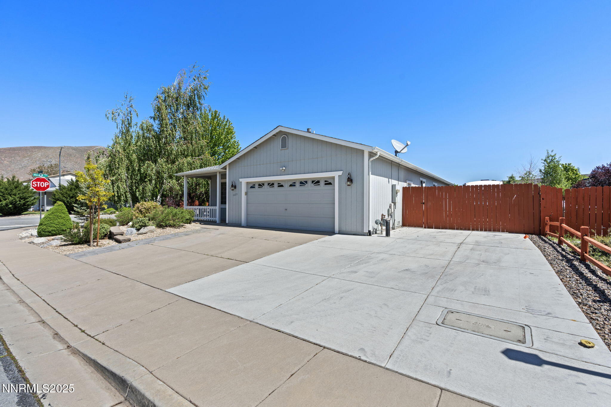 18255 Silverleaf Court Reno, NV 89508 - Photo 6 of 42 2-web-or-mls-DSC06308