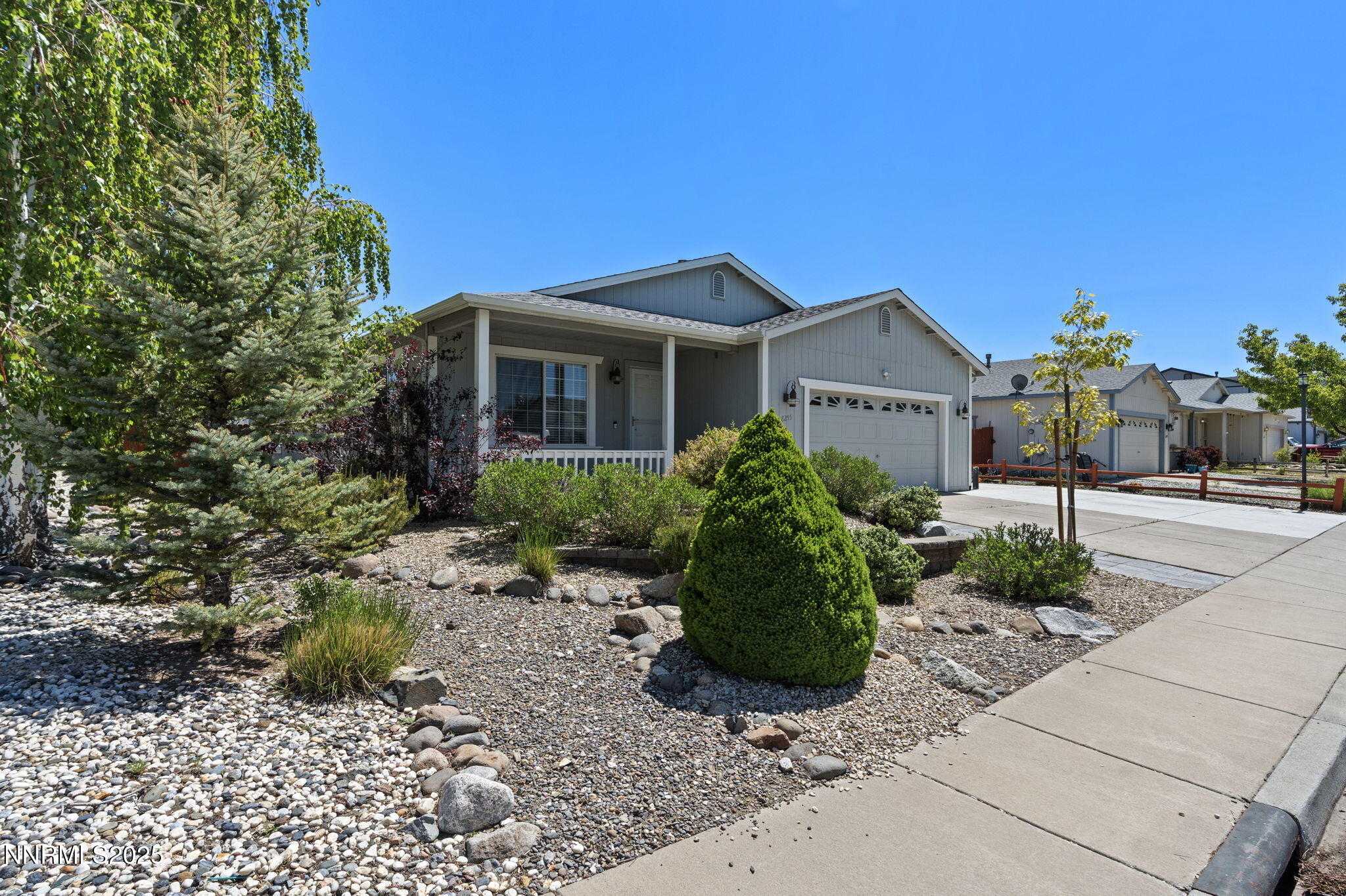 18255 Silverleaf Court Reno, NV 89508 - Photo 7 of 42 3-web-or-mls-DSC06321