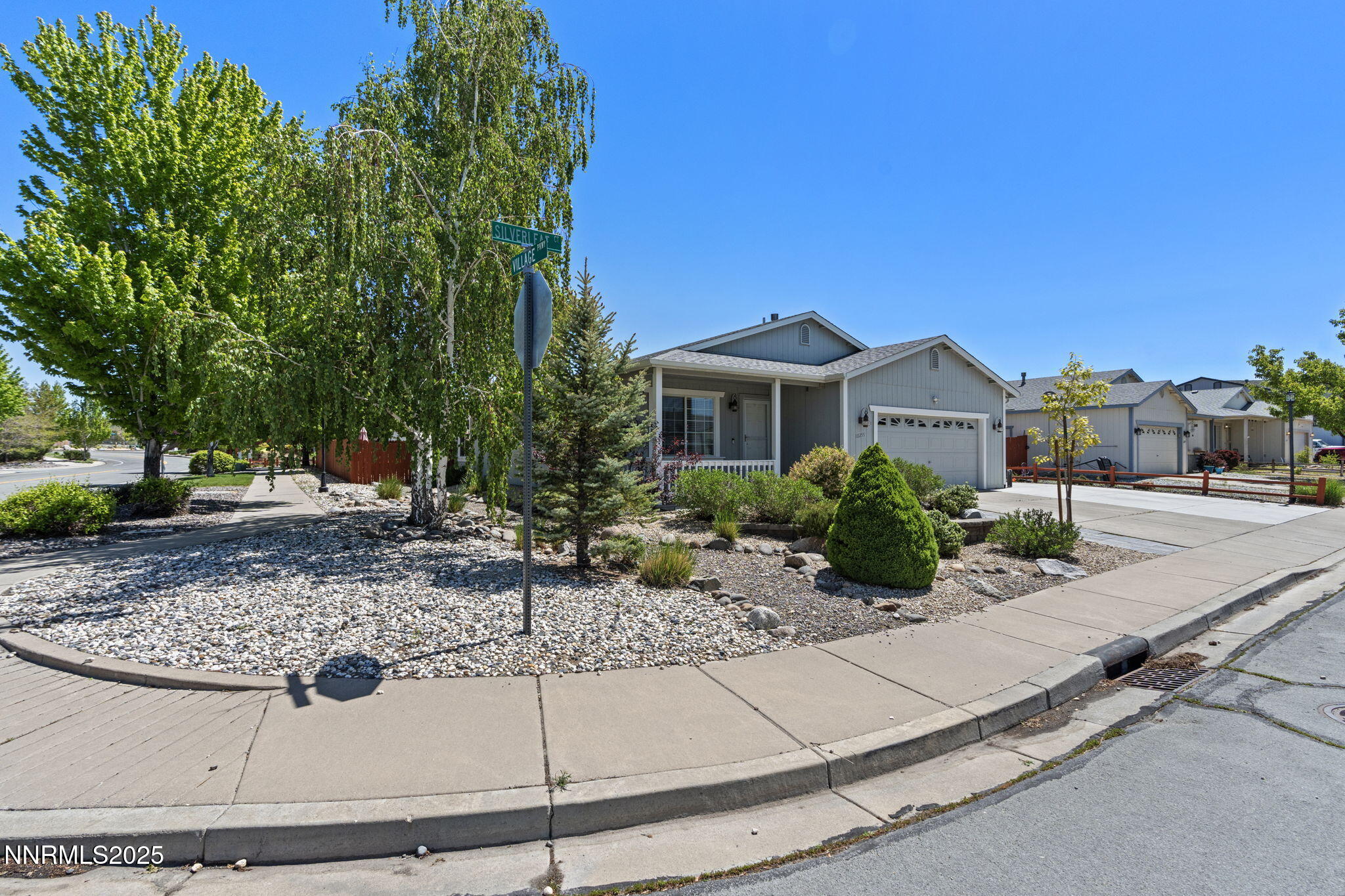18255 Silverleaf Court Reno, NV 89508 - Photo 8 of 42 4-web-or-mls-DSC06316