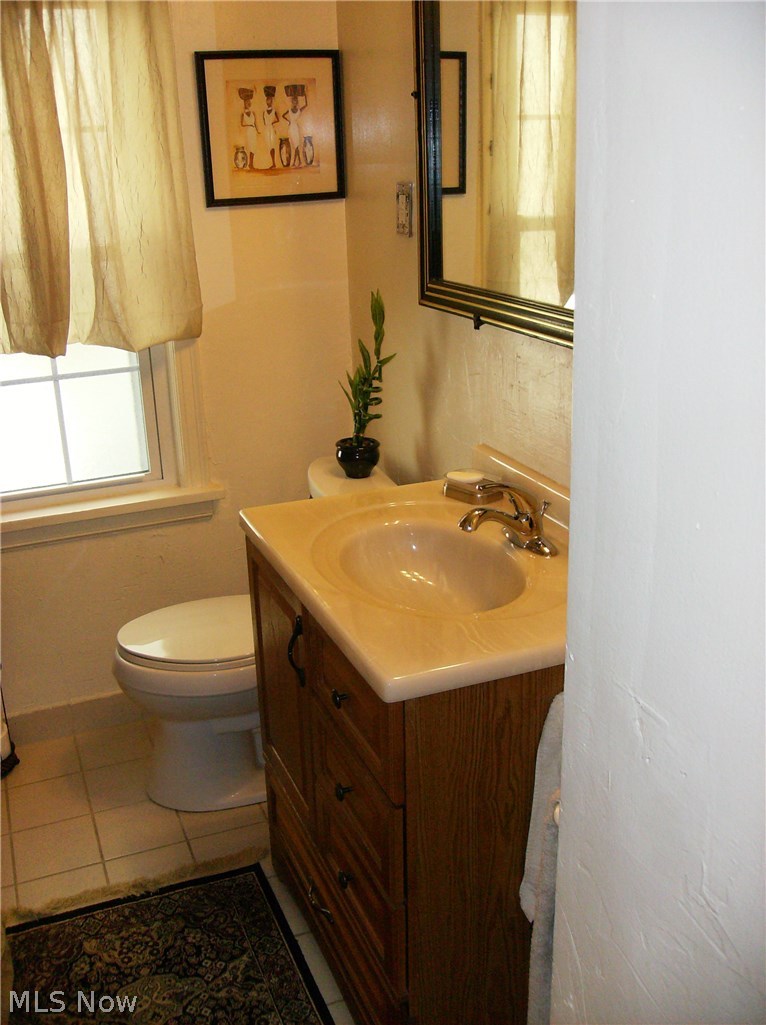 3618 Ludgate Road Cleveland, OH 44120 - Photo 6 of 22 Gallery Image 6