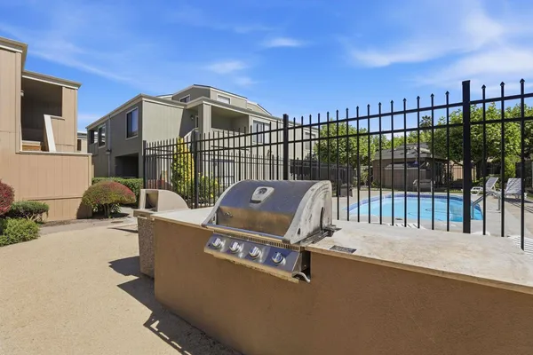 $599,000 | 820 Casanova Avenue, Unit 85, Monterey, CA 93940