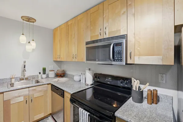 $599,000 | 820 Casanova Avenue, Unit 85, Monterey, CA 93940