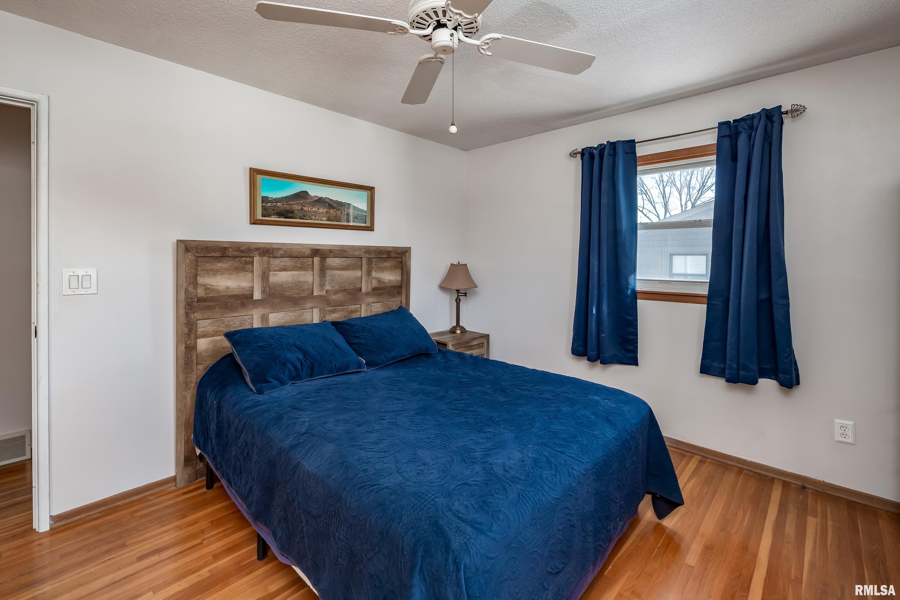 1823 Lincoln Road Bettendorf, IA 52722 - Photo 22 of 35 Gallery Image 22