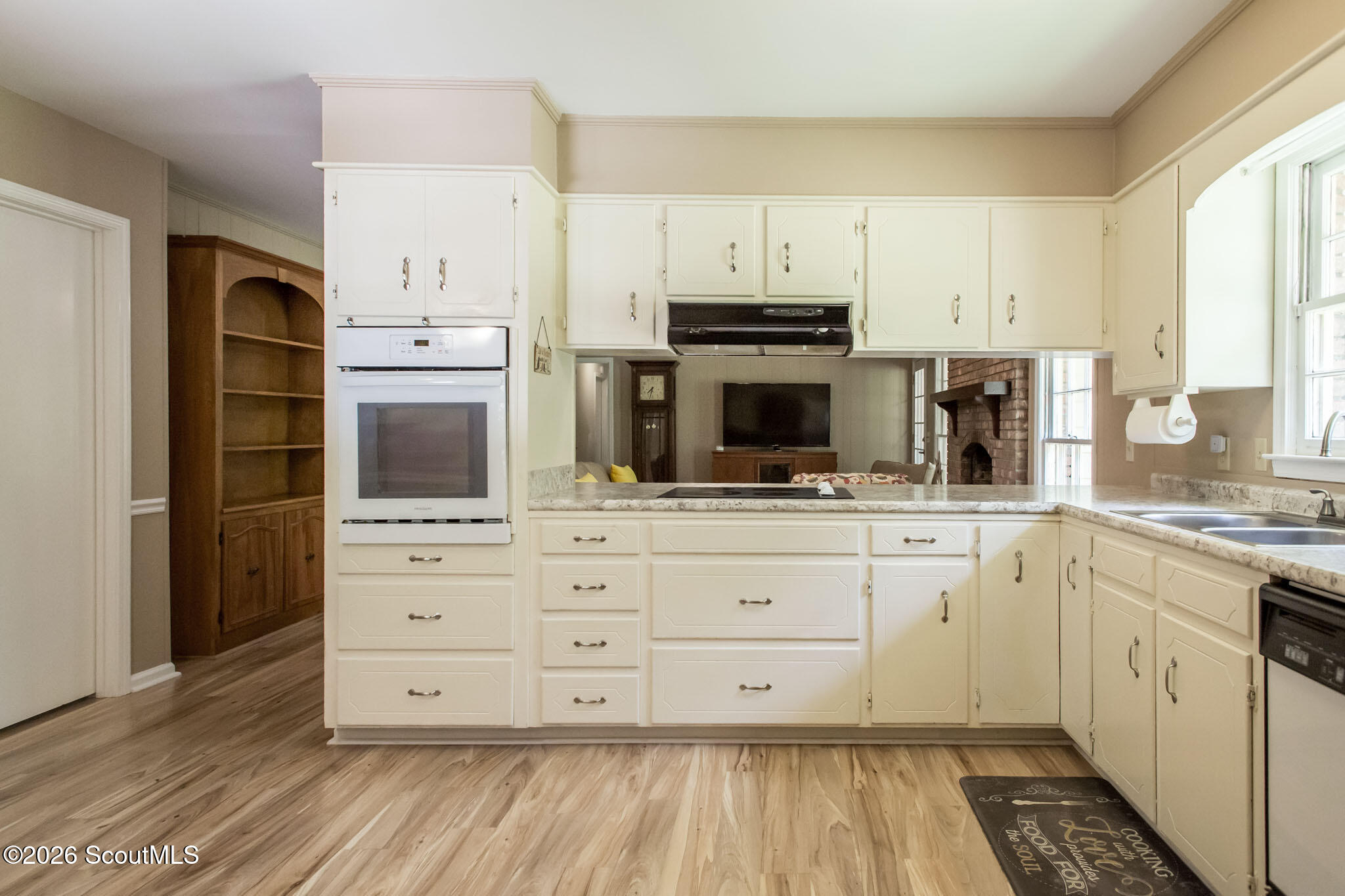 1075 Wildwood Road Waycross, GA 31503 - Photo 33 of 49 3F8A8907