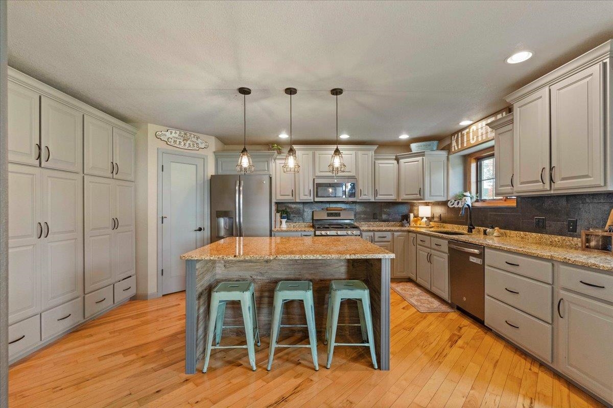 6399 Irving Drive Sun Prairie, WI 53590 - Photo 15 of 69