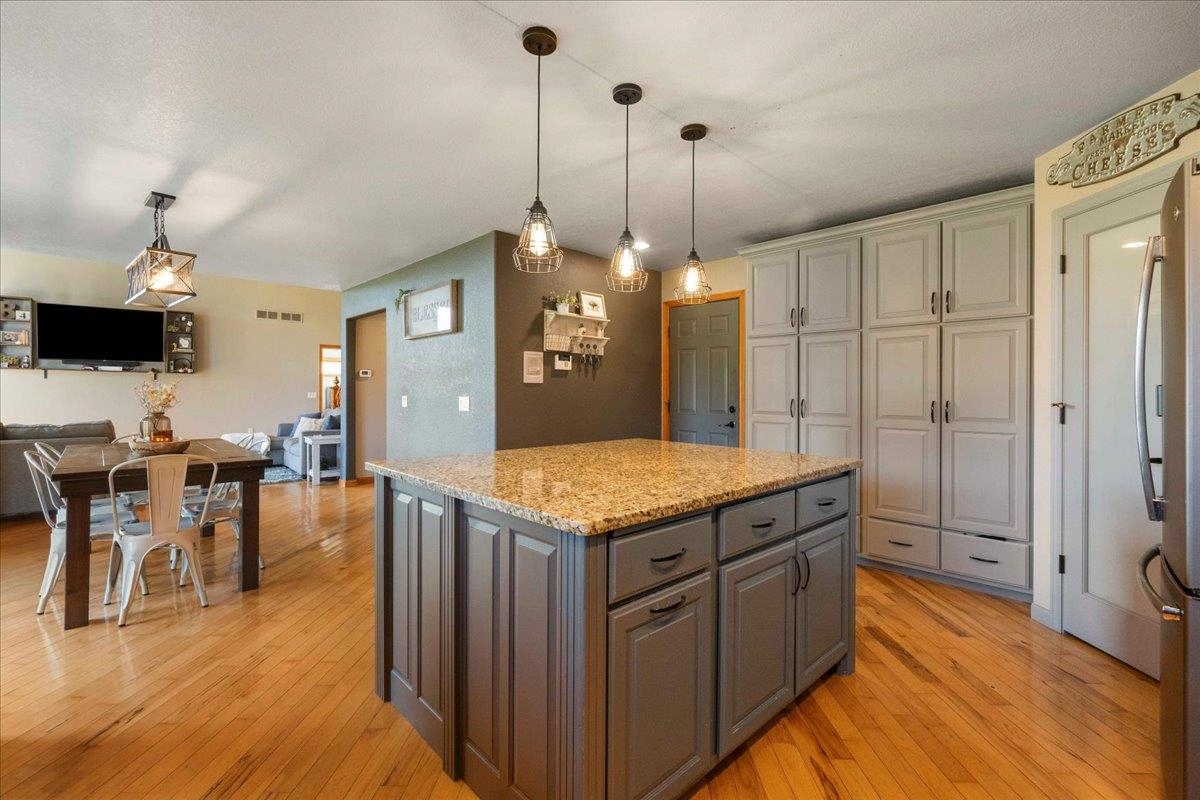 6399 Irving Drive Sun Prairie, WI 53590 - Photo 17 of 69