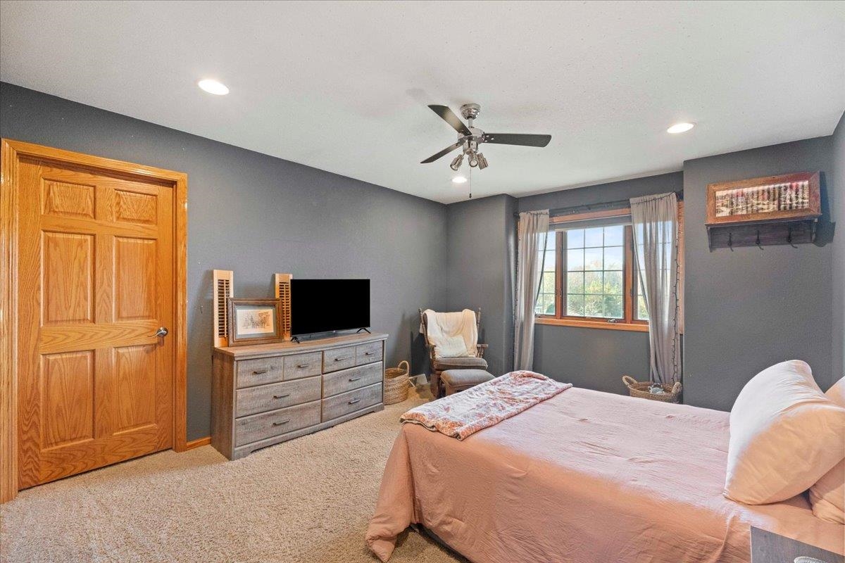 6399 Irving Drive Sun Prairie, WI 53590 - Photo 31 of 69