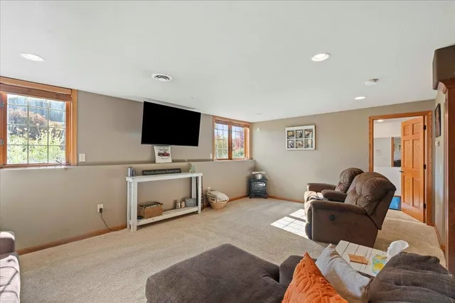 $709,900 | 6399 Irving Drive, Sun Prairie, WI 53590