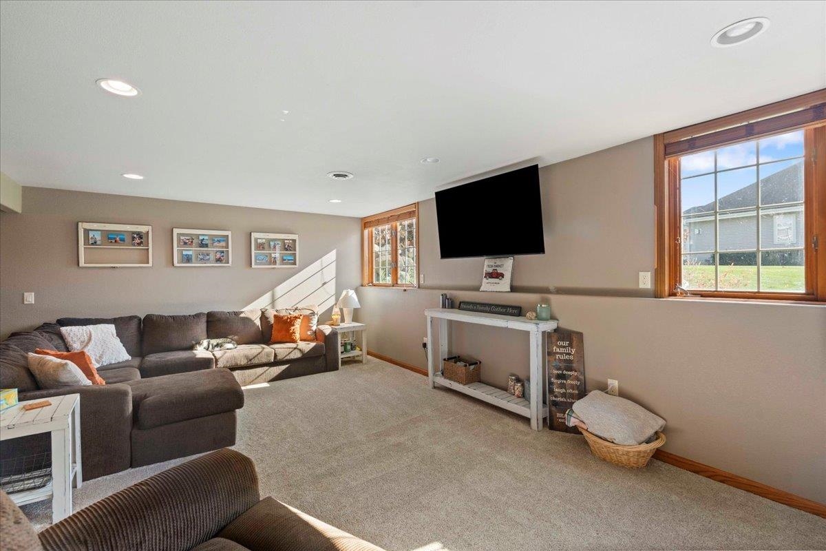 6399 Irving Drive Sun Prairie, WI 53590 - Photo 42 of 69