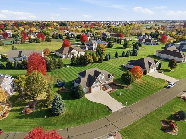 $709,900 | 6399 Irving Drive, Sun Prairie, WI 53590