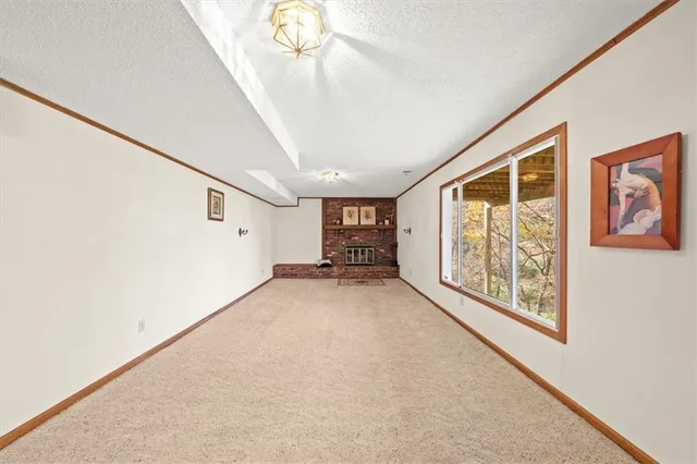 $380,000 | 6532 Northwest Melody Court, Parkville, MO 64152