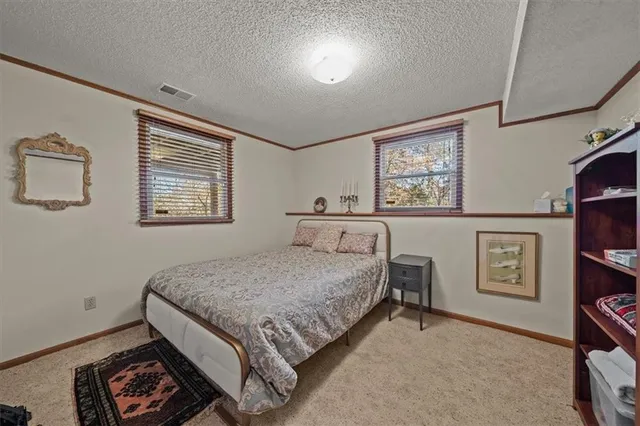 $380,000 | 6532 Northwest Melody Court, Parkville, MO 64152