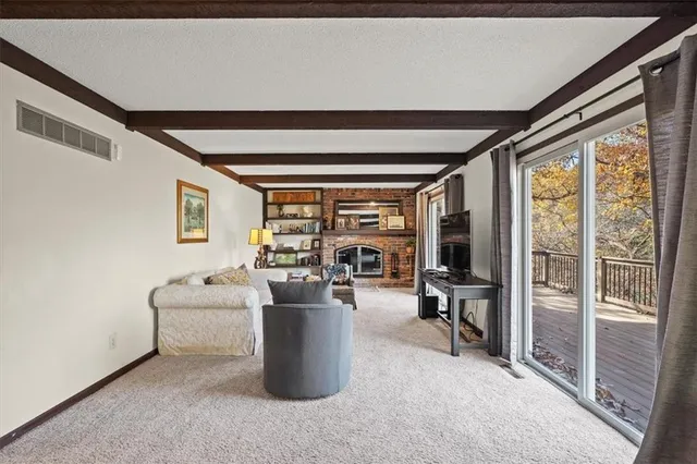 $380,000 | 6532 Northwest Melody Court, Parkville, MO 64152