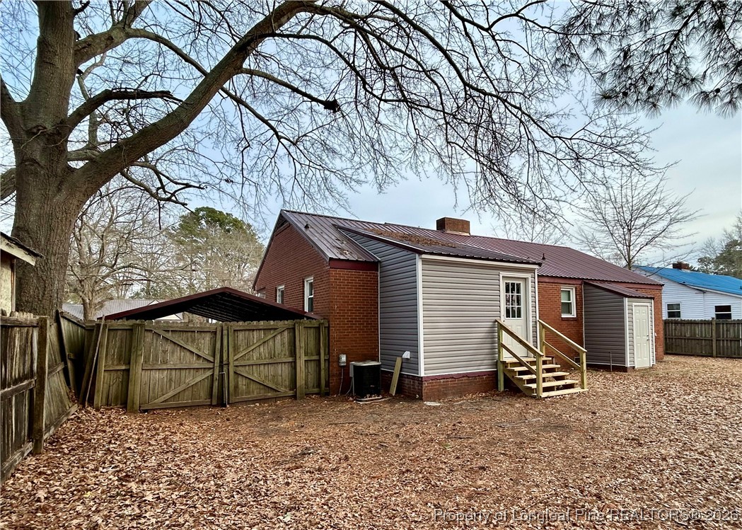 219 North Wright Street Raeford, NC 28376 - Photo 18 of 19