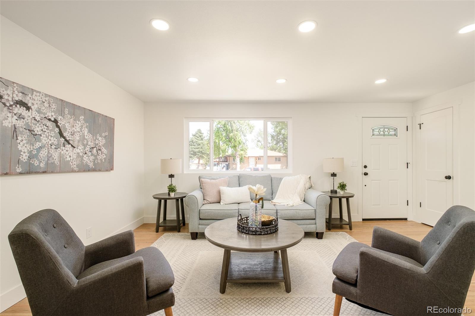7967 Durango Street Denver, CO 80221 - Photo 2 of 26