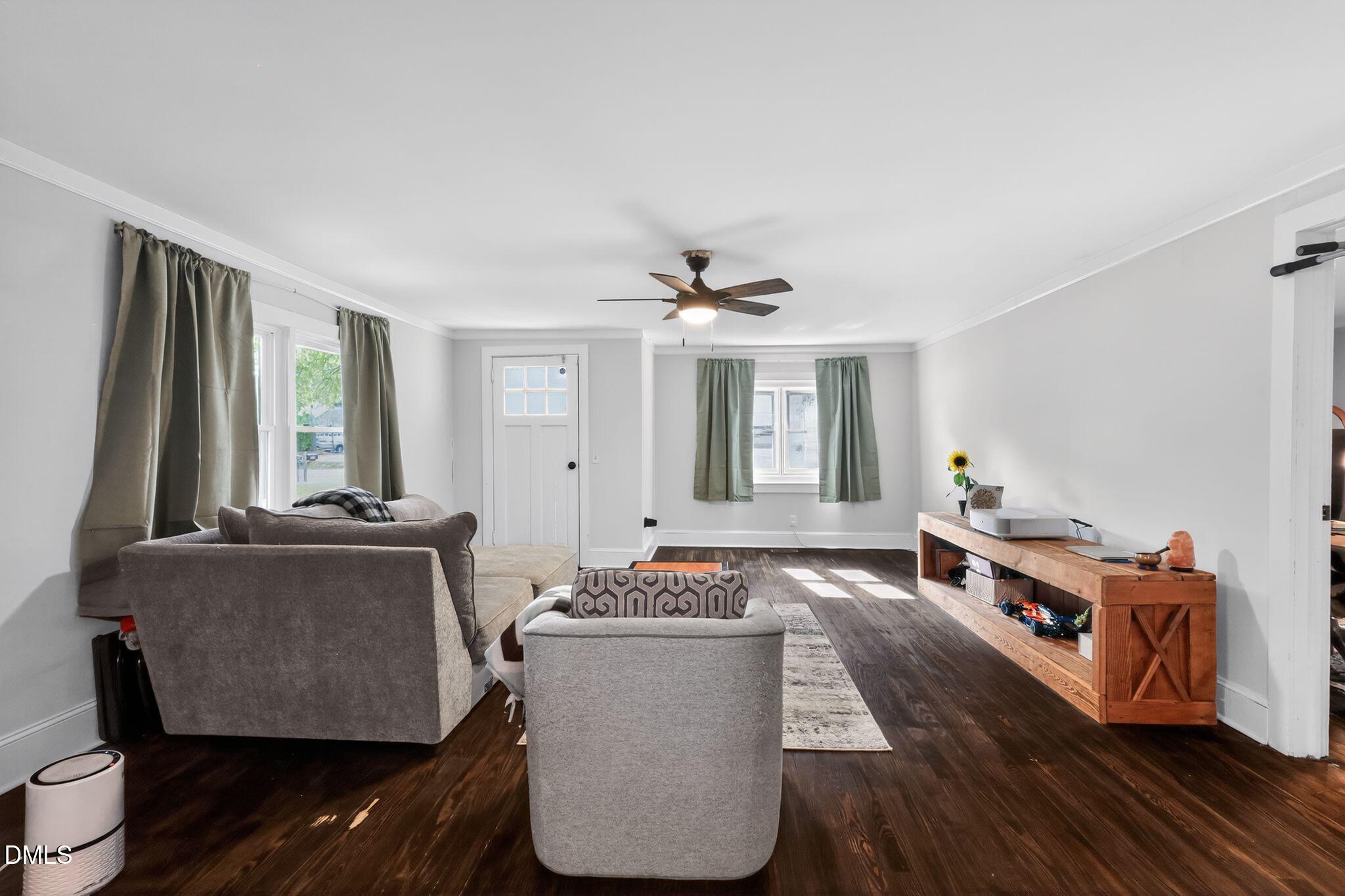 113 Clayton Road Benson, NC 27504 - Photo 3 of 33 07_113_Clayton_Road_Angier_NC_27501-Livi