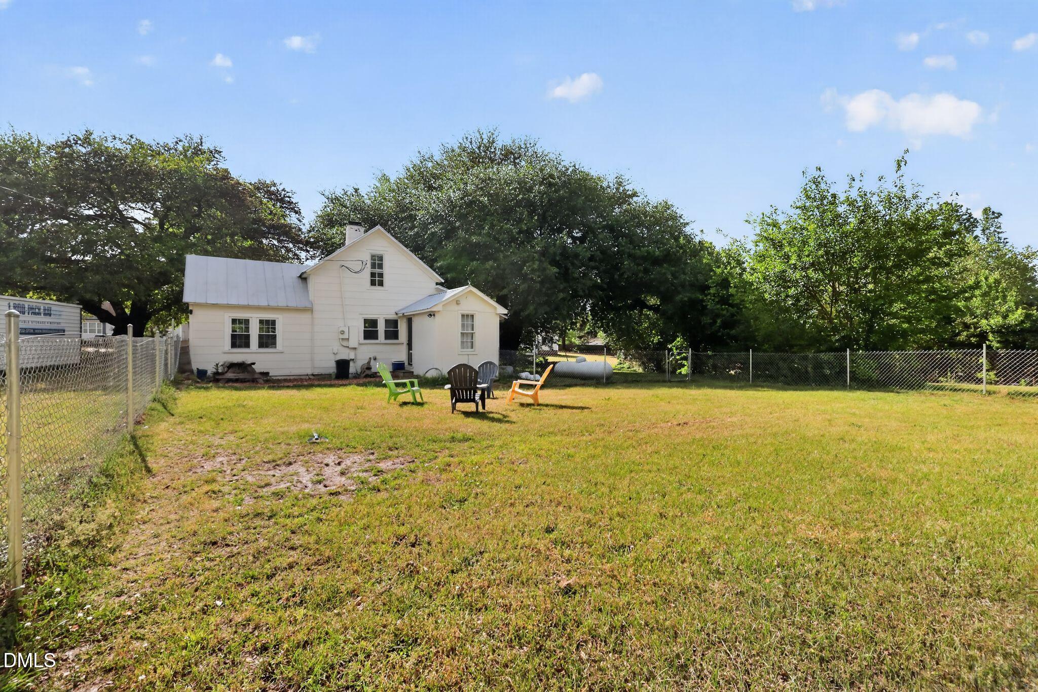 113 Clayton Road Benson, NC 27504 - Photo 32 of 33 04_113_Clayton_Road_Angier_NC_27501-Exte