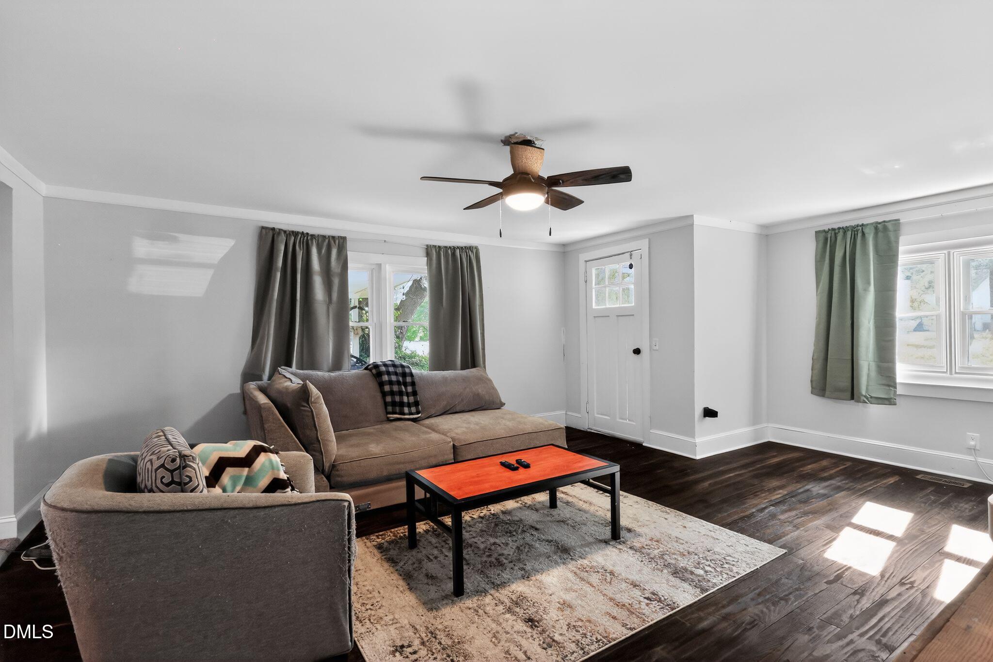 113 Clayton Road Benson, NC 27504 - Photo 6 of 33 08_113_Clayton_Road_Angier_NC_27501-Livi