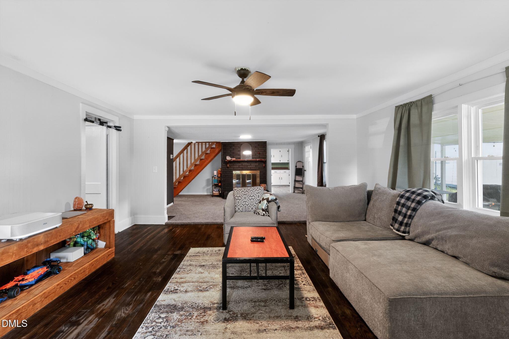 113 Clayton Road Benson, NC 27504 - Photo 7 of 33 10_113_Clayton_Road_Angier_NC_27501-Livi