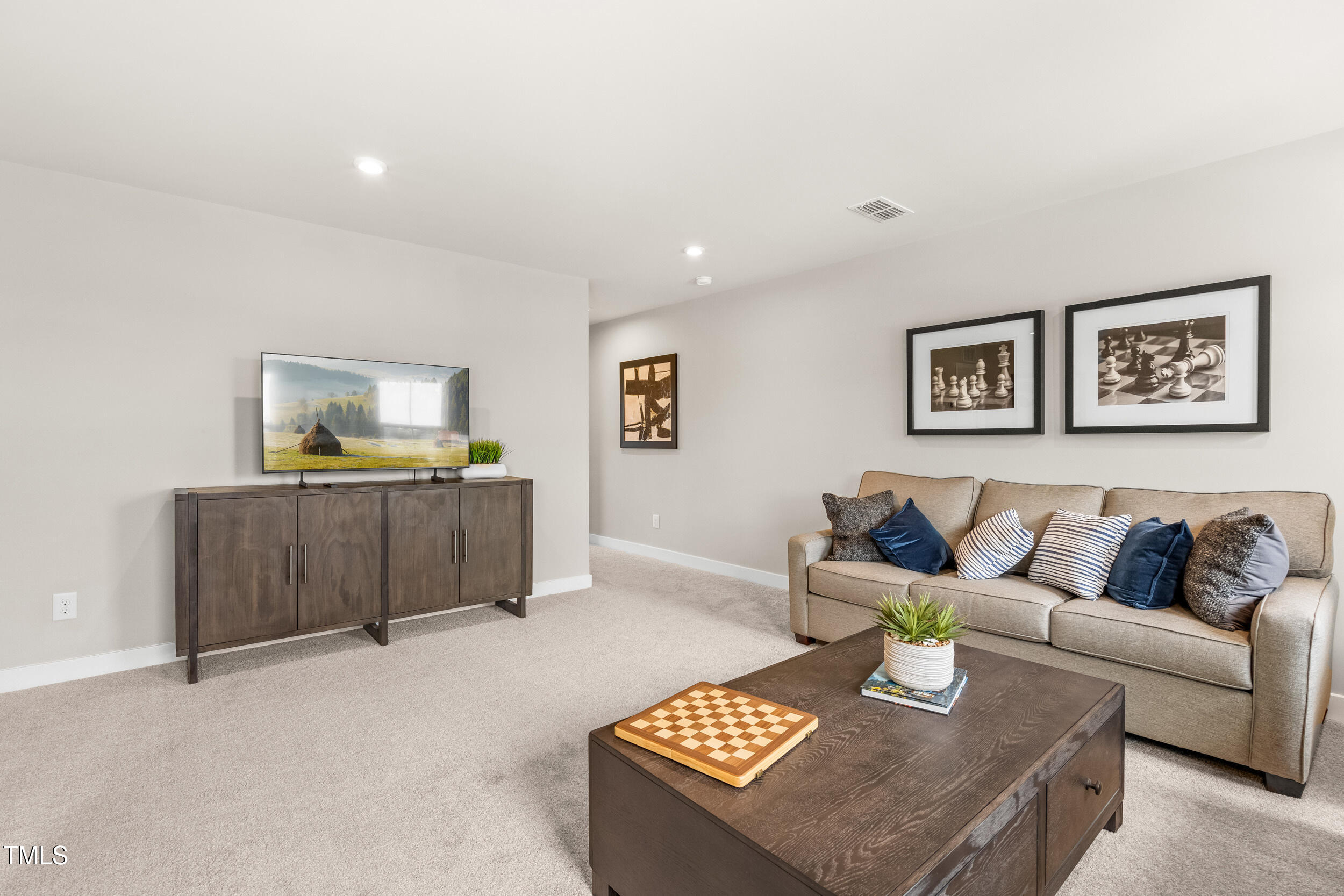 4704 Potting Shed Lane Raleigh, NC 27604 - Photo 18 of 27 34_dsc04287