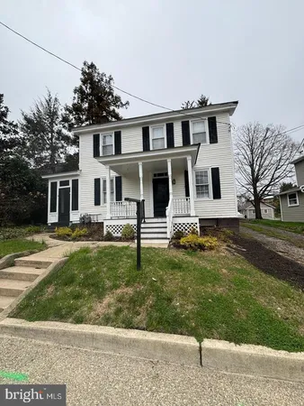 $1,900 | 74 South Main Street, Unit B, Mullica Hill, NJ 08062