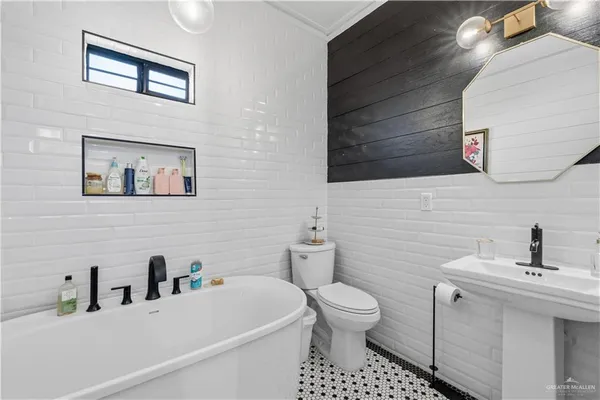 $549,500 | 602 North 11th Street, McAllen, TX 78501