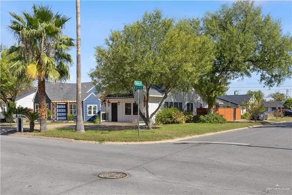 $549,500 | 602 North 11th Street, McAllen, TX 78501