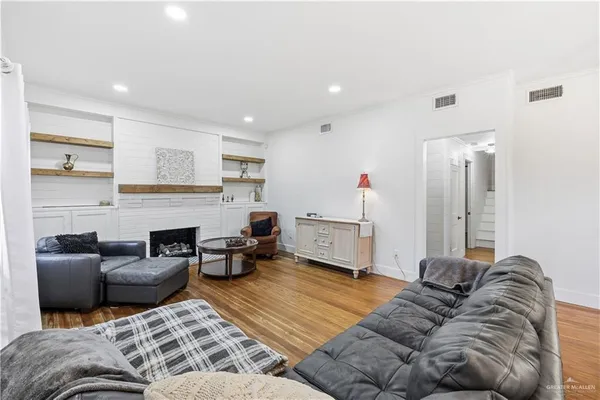 $549,500 | 602 North 11th Street, McAllen, TX 78501