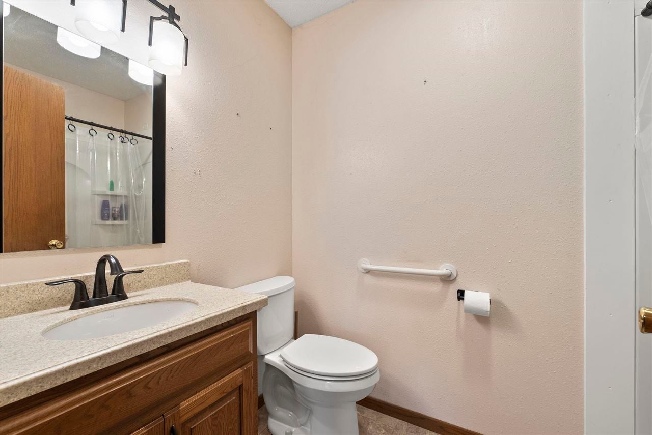 316 Sycamore Street Riverside, IA 52327 - Photo 19 of 27 Gallery Image 19