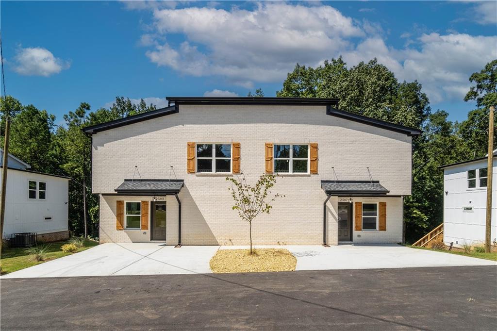 2389 A Highpoint Road Snellville, GA 30078 - Photo 1 of 28 Gallery Image 1