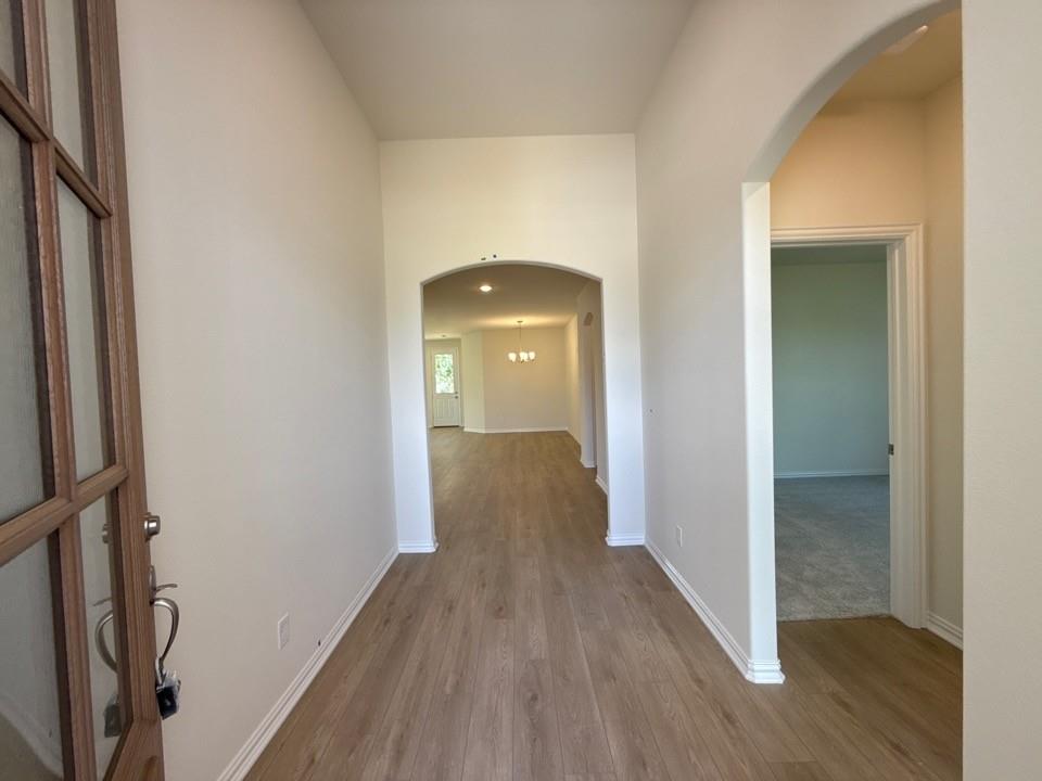 1124 Trinity Drive Springtown, TX 76082 - Photo 5 of 18