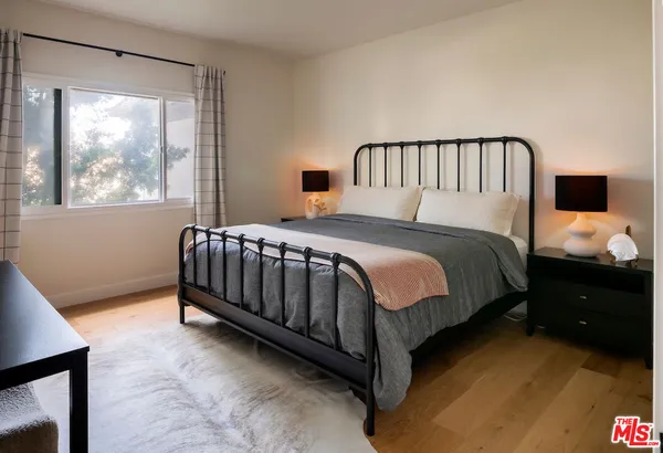 $1,249,000 | 651 Wilcox Avenue, Unit 3C, Los Angeles, CA 90004
