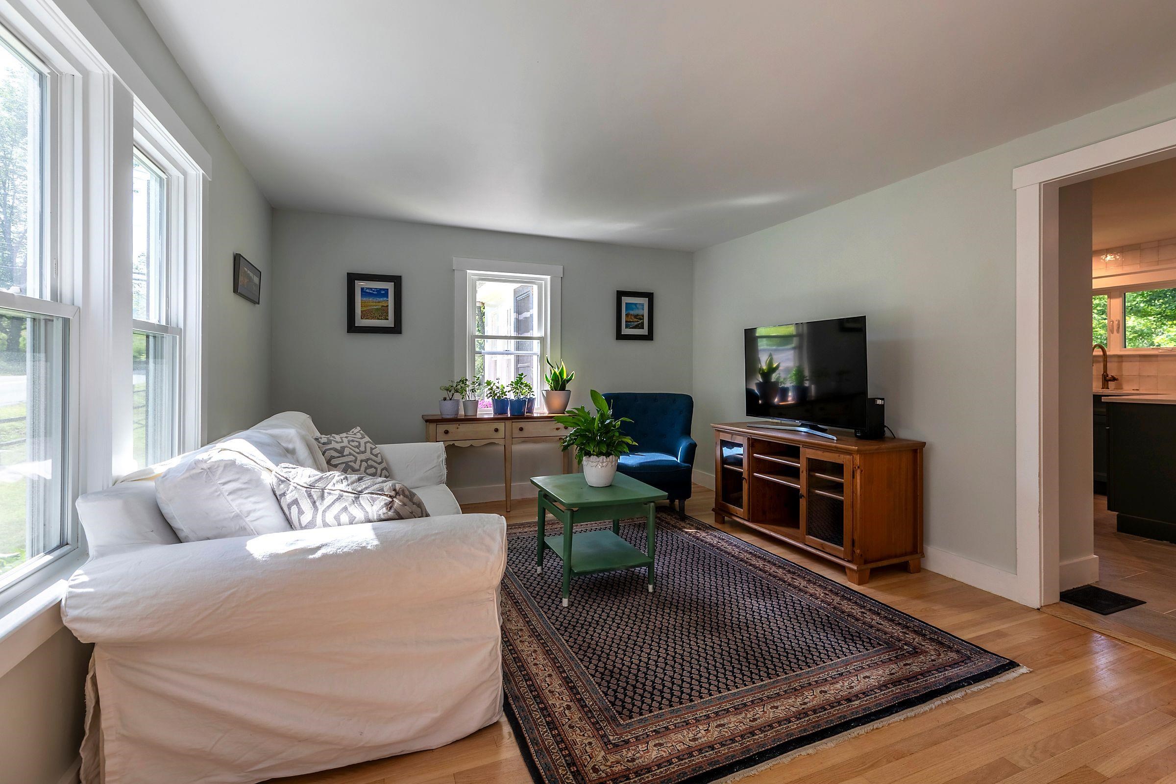 4165 Hartland Hill Road Woodstock, VT 05091 - Photo 5 of 38