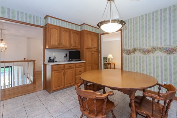 82 Wyndward Road Longmeadow, MA 01106 - Photo 11 of 27