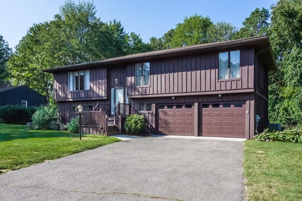 82 Wyndward Road Longmeadow, MA 01106 - Photo 3 of 27