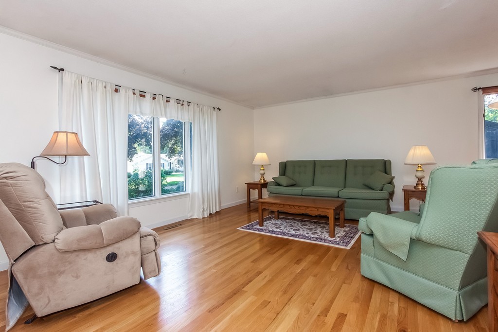 82 Wyndward Road Longmeadow, MA 01106 - Photo 5 of 27