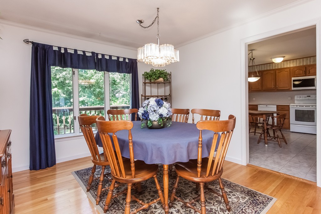 82 Wyndward Road Longmeadow, MA 01106 - Photo 8 of 27