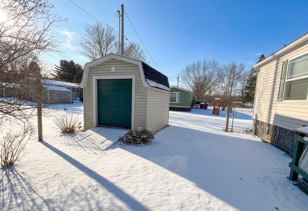 2477 Highway 5, Unit C10 Derby, VT 05829 - Photo 16 of 17